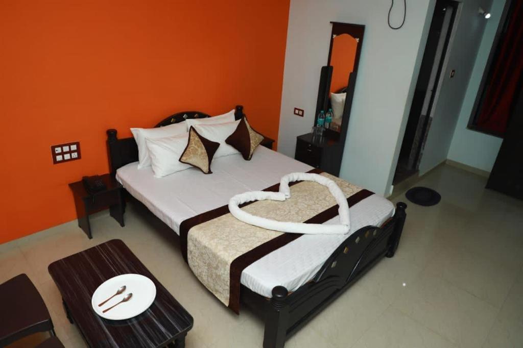 Megha Residency Hotel Haveri Ngoại thất bức ảnh